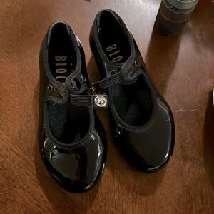 Bloch little girls tap shoes